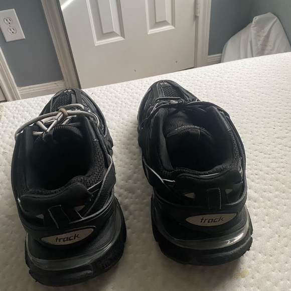 Balenciaga Track LED US-11 - Picture 3 of 5